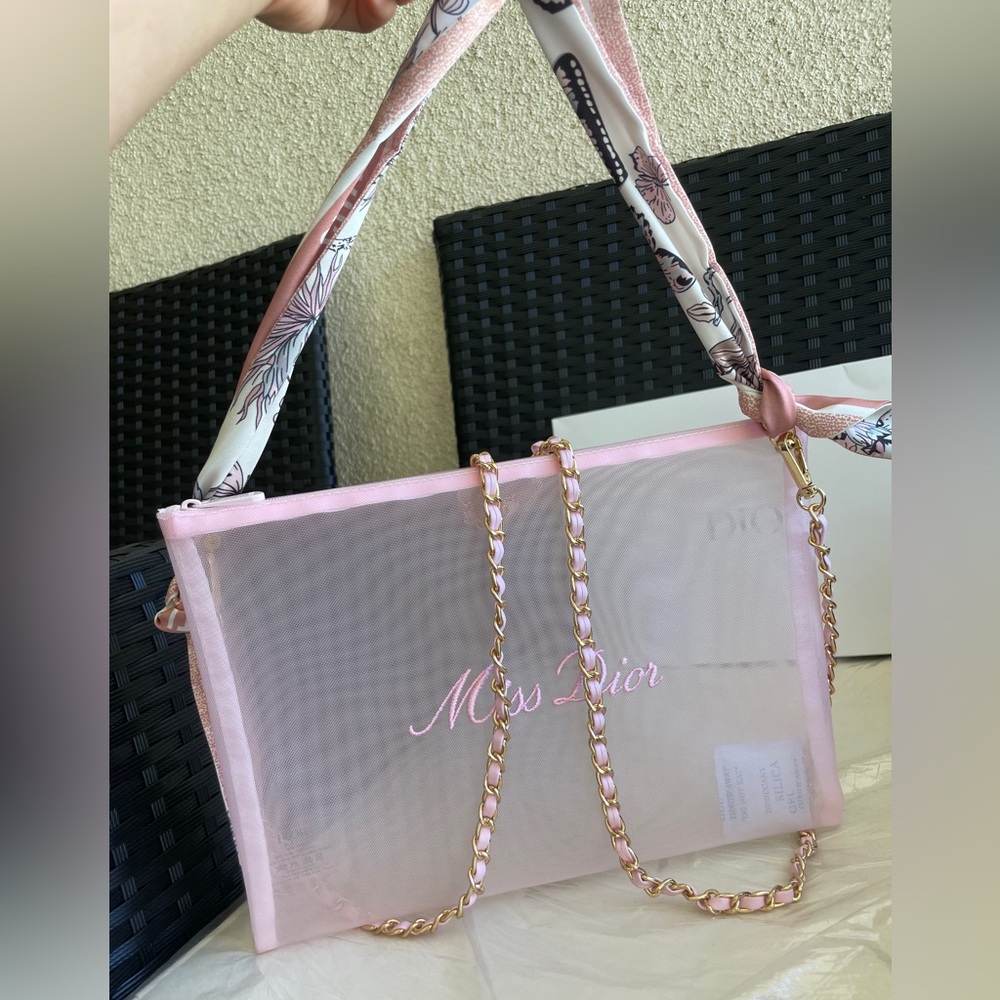 Dior - Picture 5 of 11